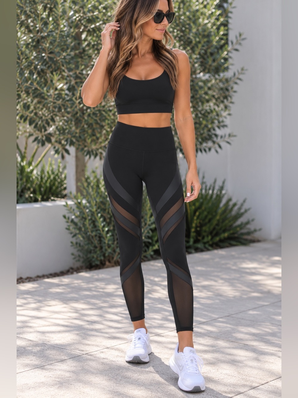 ALO Yoga Epic High-Waist Leggings in Black size S
